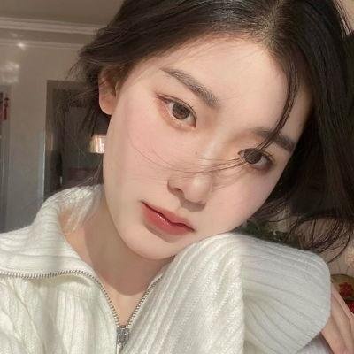 北极百货的秋乃小姐